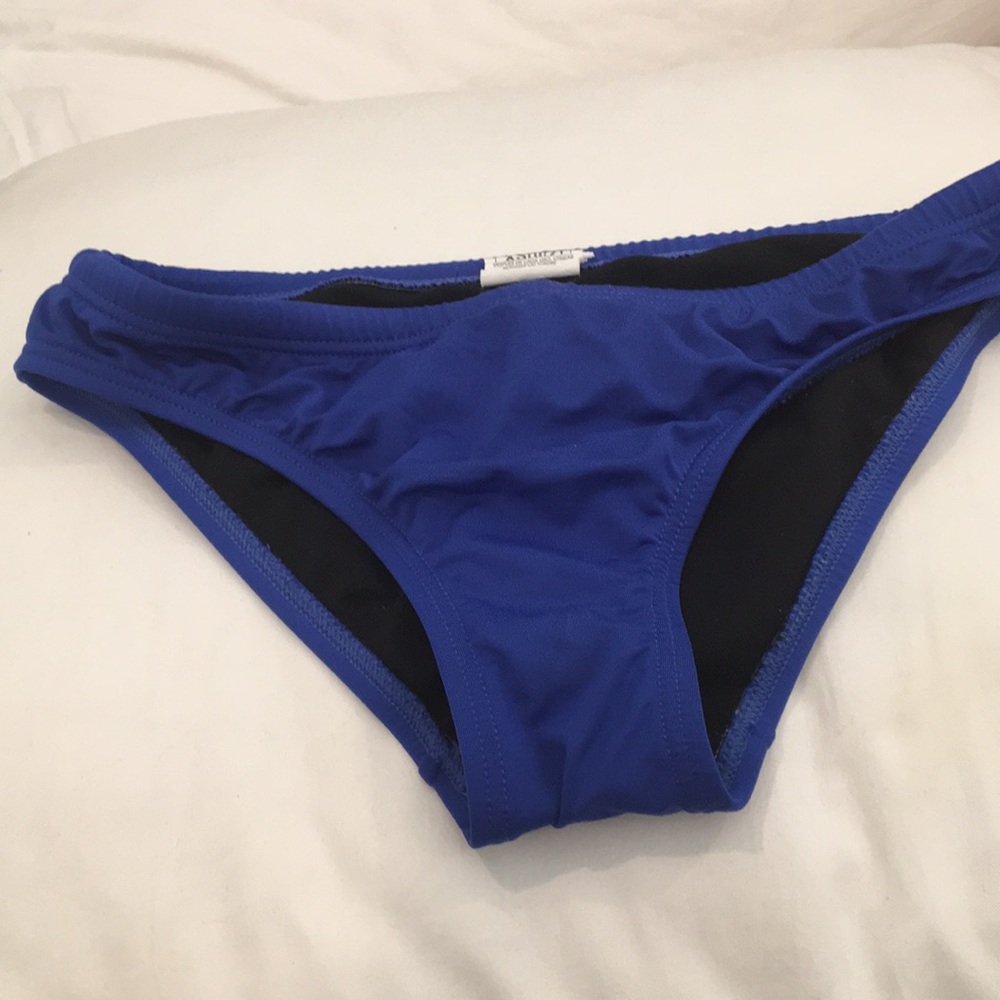 Bikini bottoms